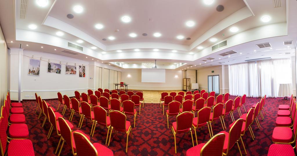 Hotel Willa Hueta Kielce Exteriér fotografie